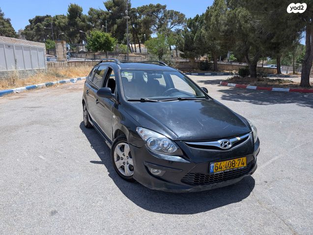 יונדאי i30