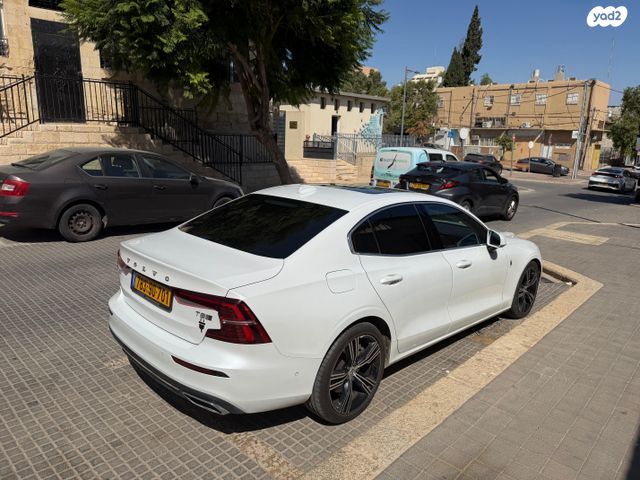וולוו S60