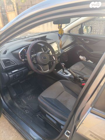 מודעת רכב סובארו XV