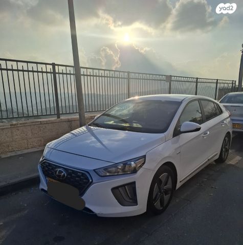 מודעת רכב יונדאי איוניק