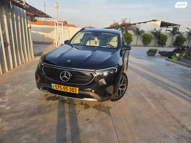 מרצדס-בנץ EQB