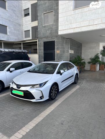 מודעת רכב טויוטה קורולה