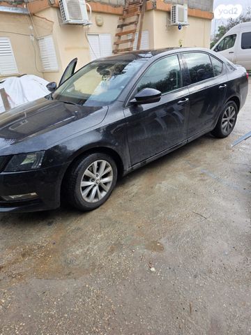 סקודה אוקטביה