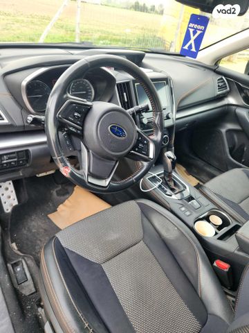 מודעת רכב סובארו XV