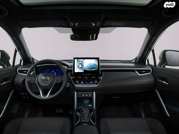 טויוטה קורולה קרוס