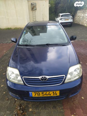 טויוטה קורולה