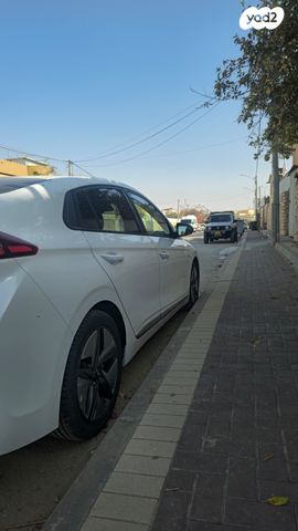 מודעת רכב יונדאי איוניק