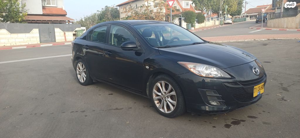 מאזדה 3