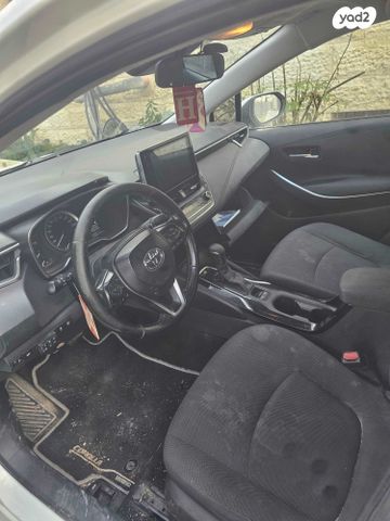 מודעת רכב טויוטה קורולה