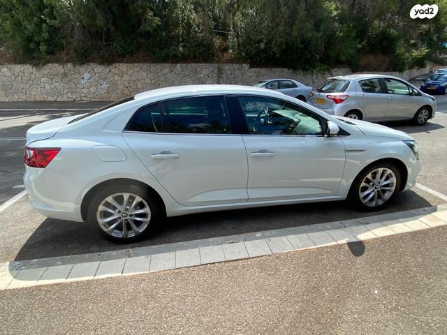 מודעת רכב רנו מגאן