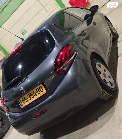 מודעת רכב פיג'ו 208