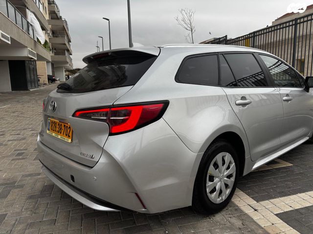 טויוטה קורולה