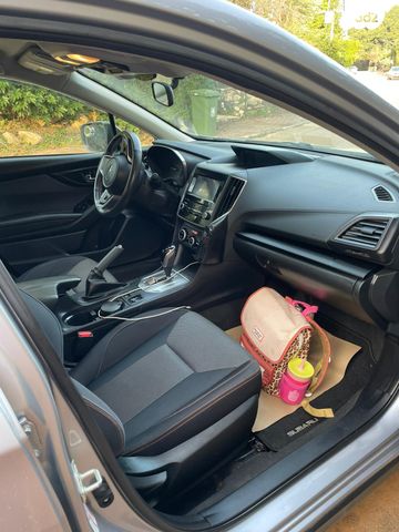 מודעת רכב סובארו XV