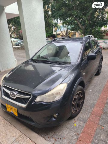 מודעת רכב סובארו XV