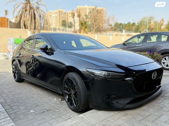 מודעת רכב מאזדה 3