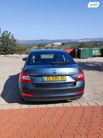 סקודה אוקטביה