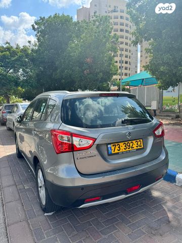 סוזוקי קרוסאובר