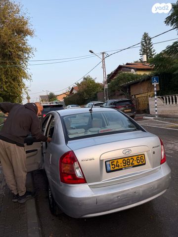 יונדאי אקסנט i25