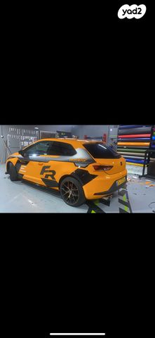 מודעת רכב סיאט לאון