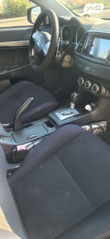 מודעת רכב מיצובישי לנסר