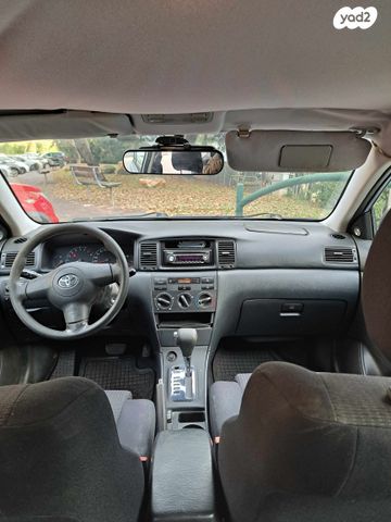 טויוטה קורולה