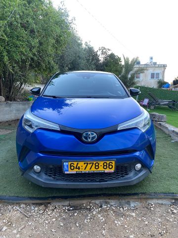 טויוטה C-HR