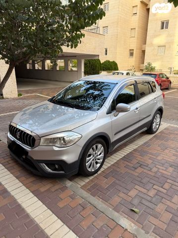 סוזוקי קרוסאובר