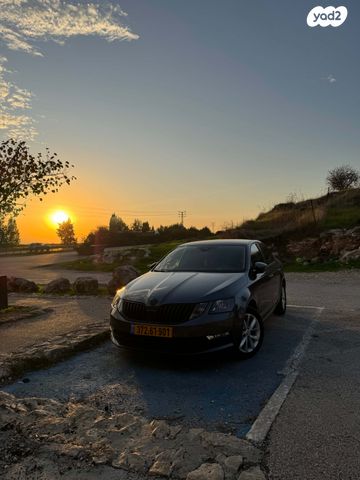 סקודה אוקטביה