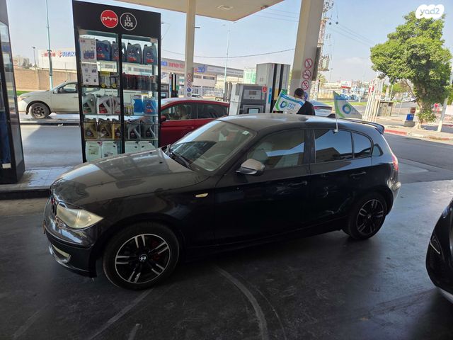 מודעת רכב ב מ וו סדרה 1