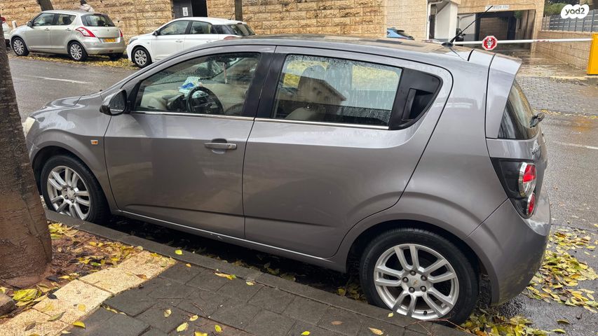 שברולט סוניק