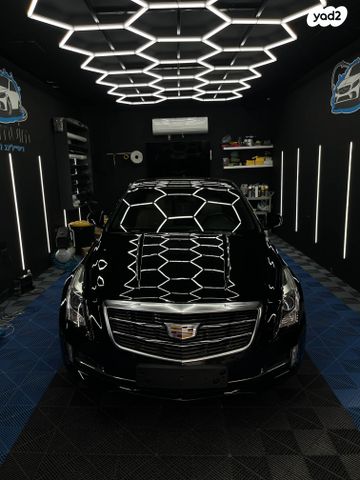 מודעת רכב קאדילק ATS