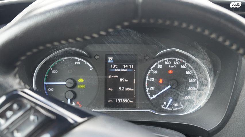 טויוטה יאריס