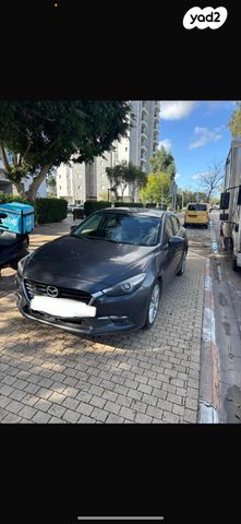 מאזדה 3