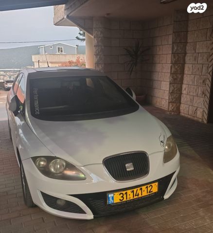 מודעת רכב סיאט לאון