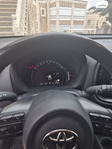 מודעת רכב טויוטה אייגו X