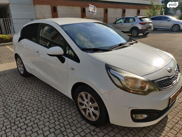 מודעת רכב קיה ריו