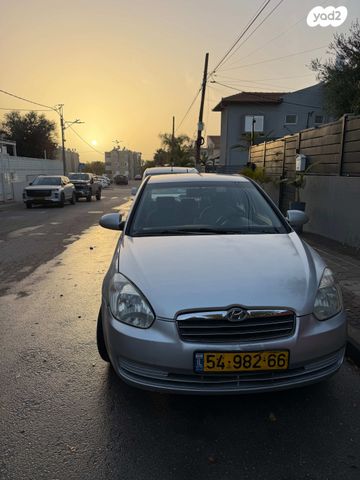 יונדאי אקסנט i25