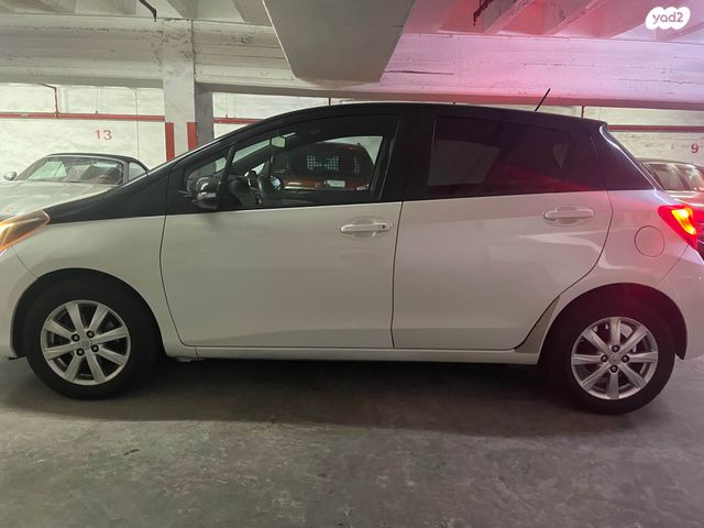 טויוטה יאריס