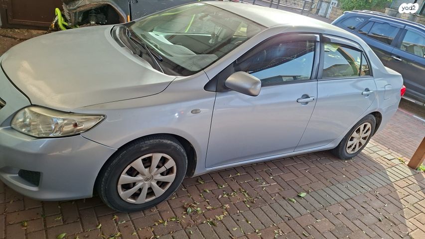 טויוטה קורולה