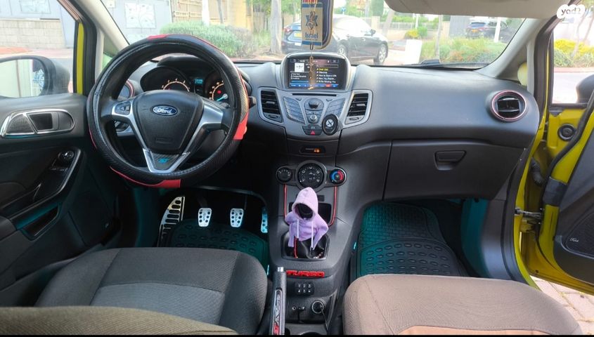 מודעת רכב פורד פיאסטה