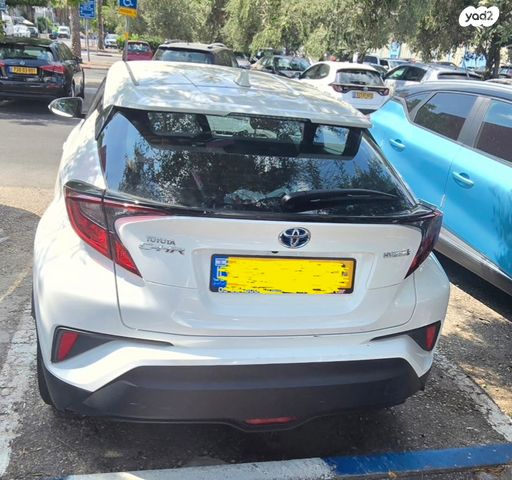 טויוטה C-HR