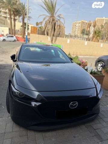 מאזדה 3