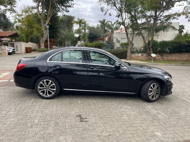 מרצדס-בנץ C-class