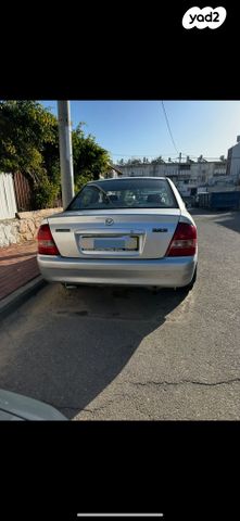 מודעת רכב מאזדה 323