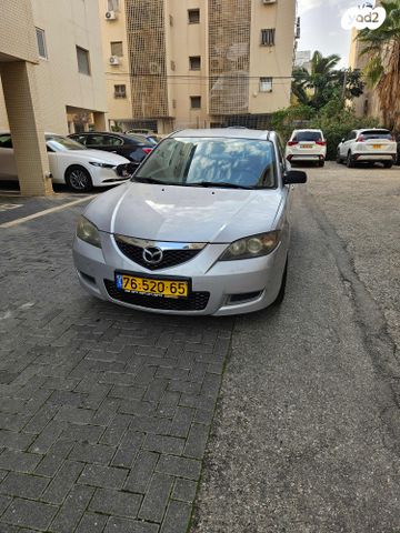 מודעת רכב מאזדה 3