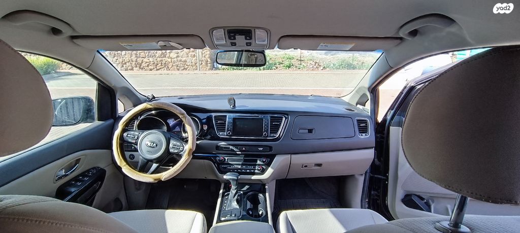 מודעת רכב קיה קרניבל