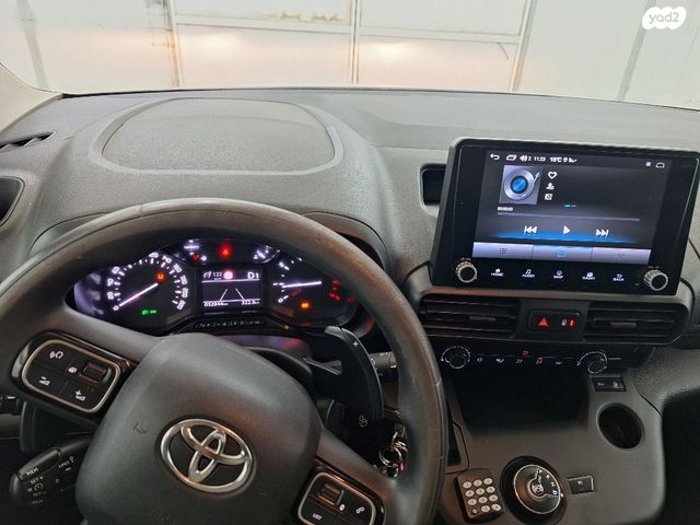 טויוטה פרואייס סיטי