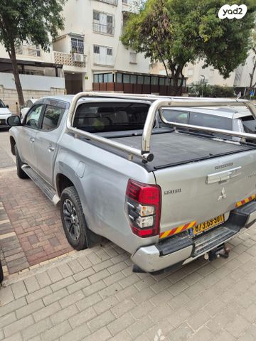 מודעת רכב מיצובישי טרייטון / L200