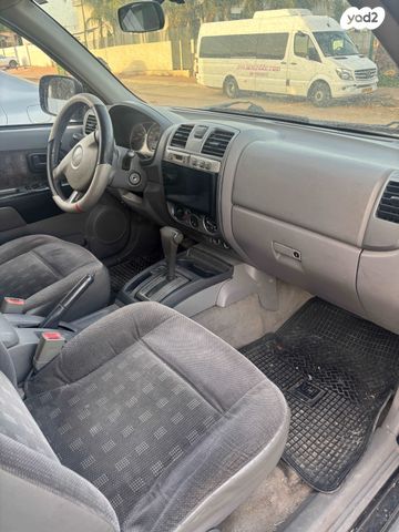 איסוזו די-מקס