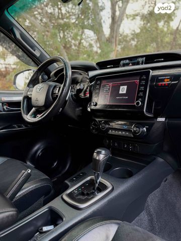 טויוטה היילקס